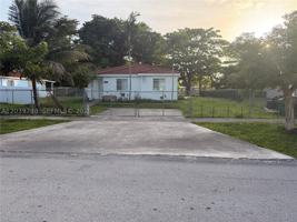 featured image of 17740 Sw 103rd Ave #0