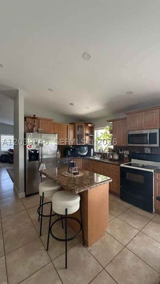 8121 Sw 136th Pl #8121 - Photo 3 of 6