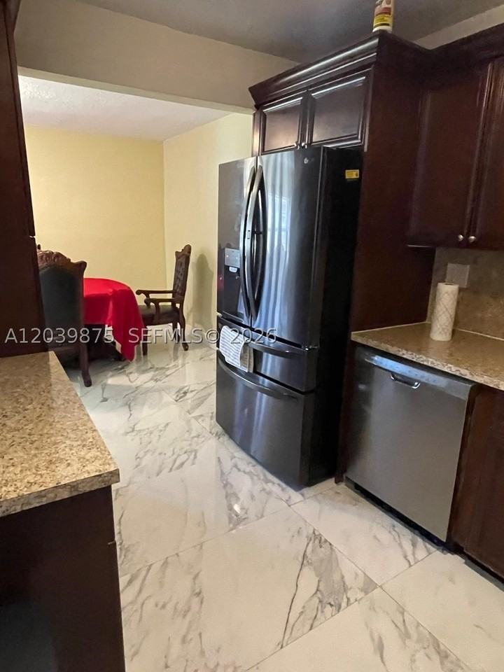 2230 Nw 32nd Ter - Photo 2 of 17