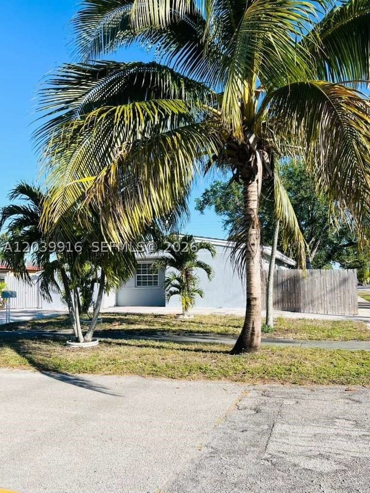 6801 Park St #6801 - Photo 2 of 33