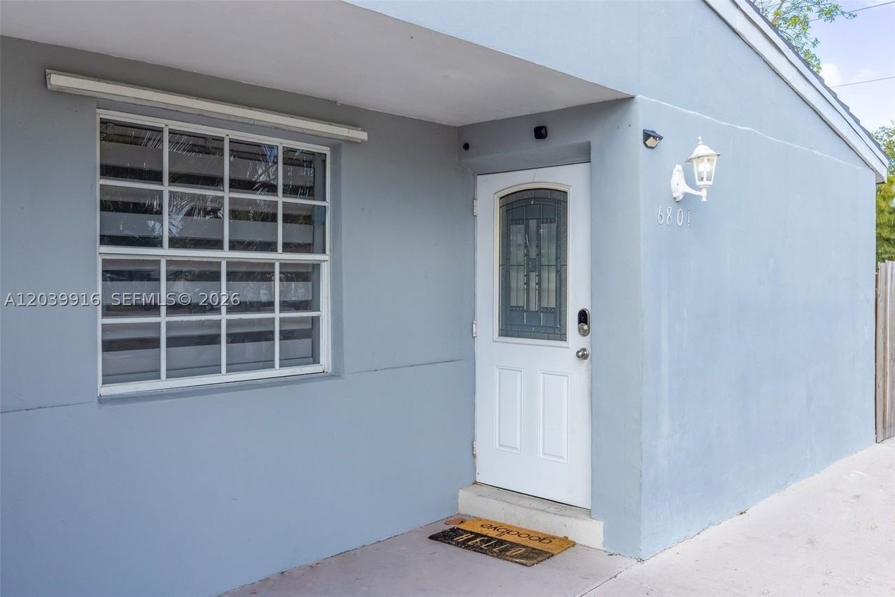 6801 Park St #6801 - Photo 3 of 33
