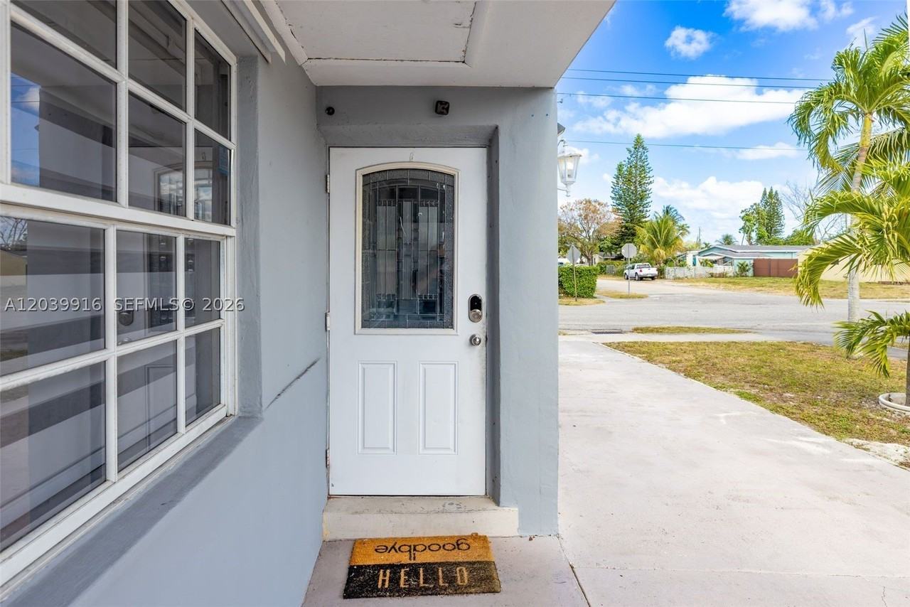 6801 Park St #6801 - Photo 4 of 33