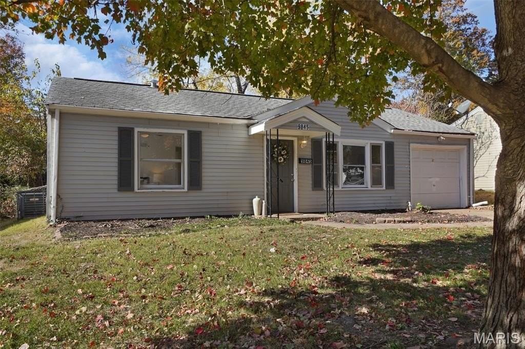 9845 Dennis Dr - Photo 2 of 29