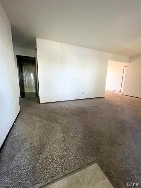 139 Stacy Dr - Photo 4 of 15