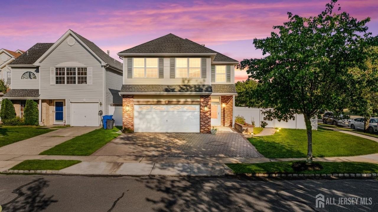 41 Tall Oaks Ct - Photo 2 of 50