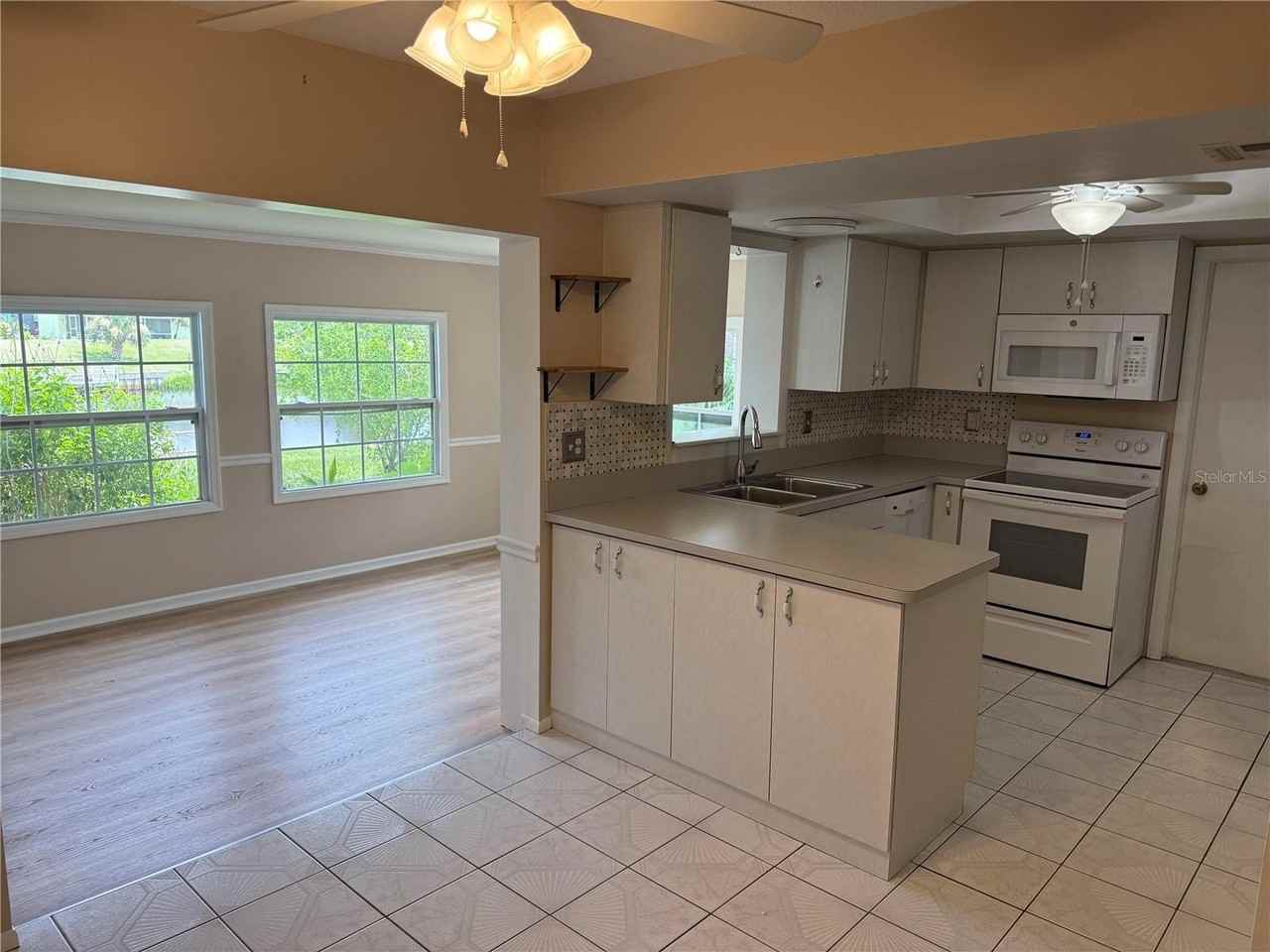 6442 Otis Rd - Photo 5 of 22