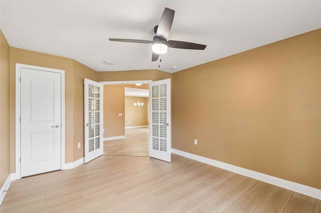 5986 Ganyard Ave - Photo 7 of 26