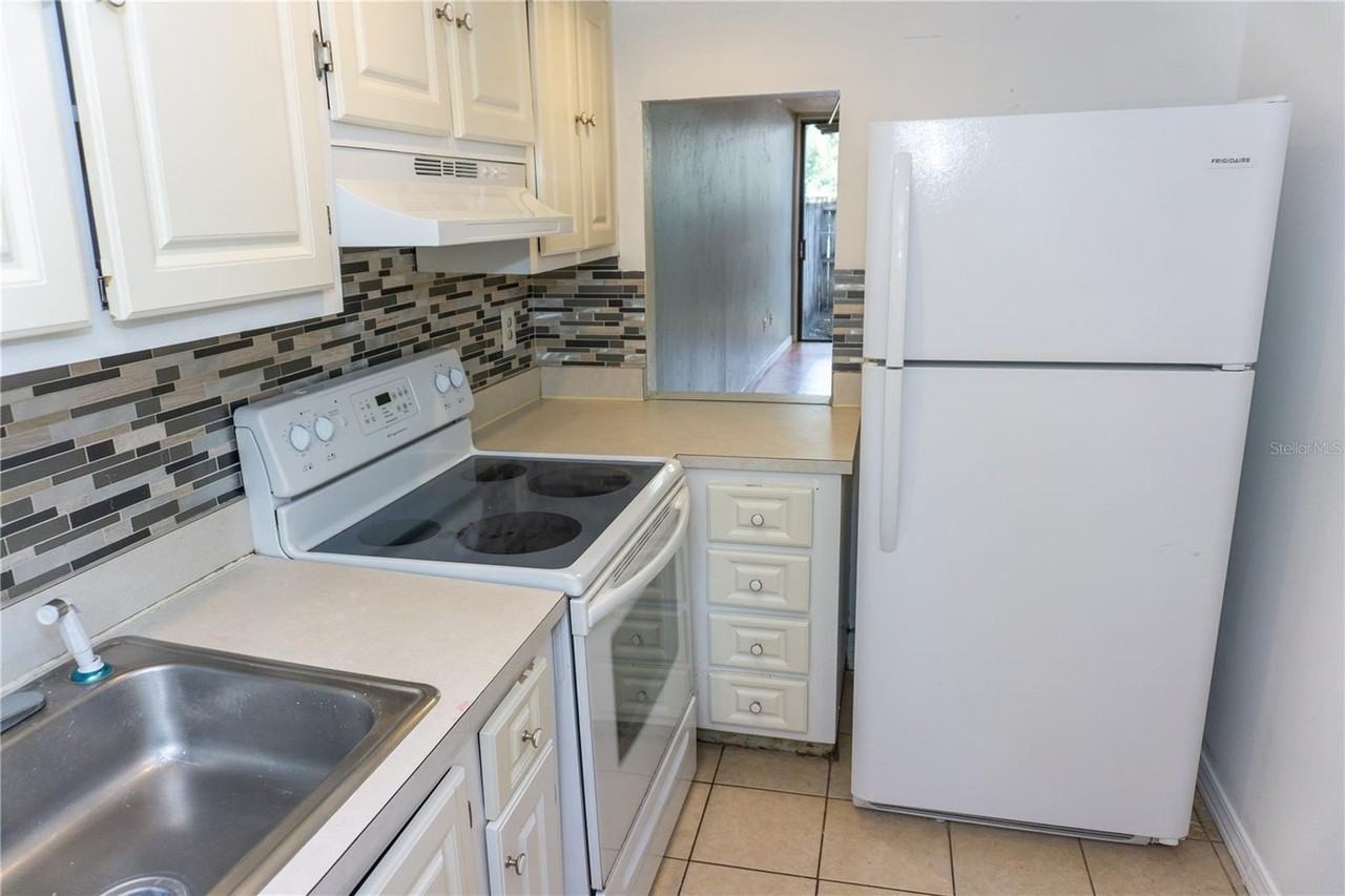 603 Sw 75th St #104 - Photo 3 of 19