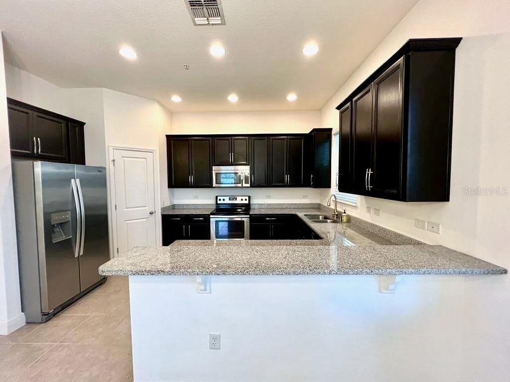12219 Joshua Tree Trl - Photo 6 of 22