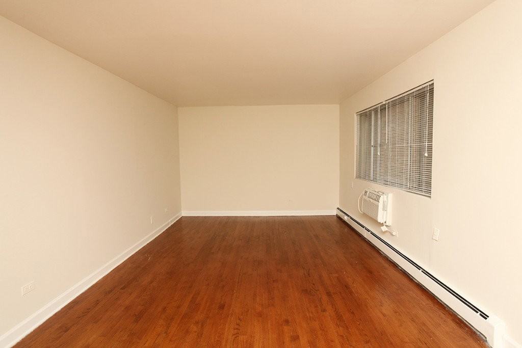 5851 N Winthrop Ave #203 - Photo 3 of 6