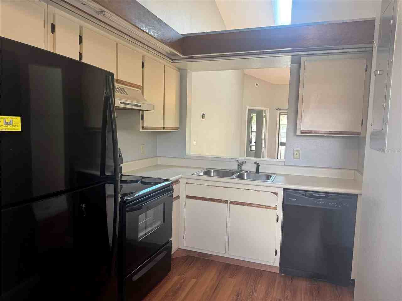 3118 S Semoran Blvd #N2 - Photo 4 of 23