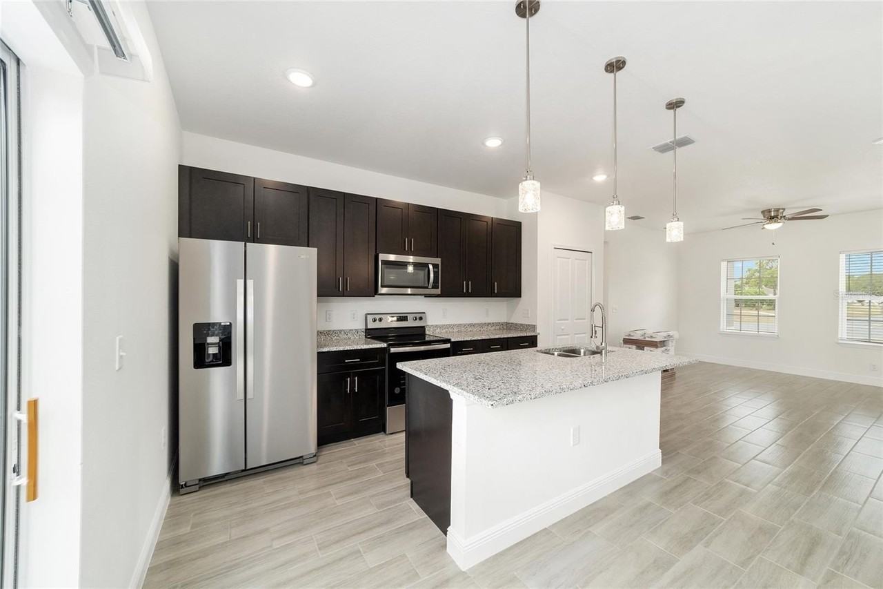 4130 Sw 130th Loop - Photo 3 of 9