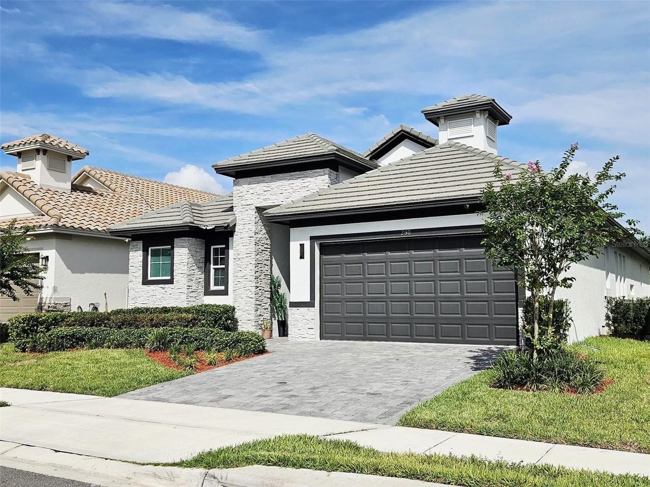 260 Hampton Loop - Photo 4 of 30