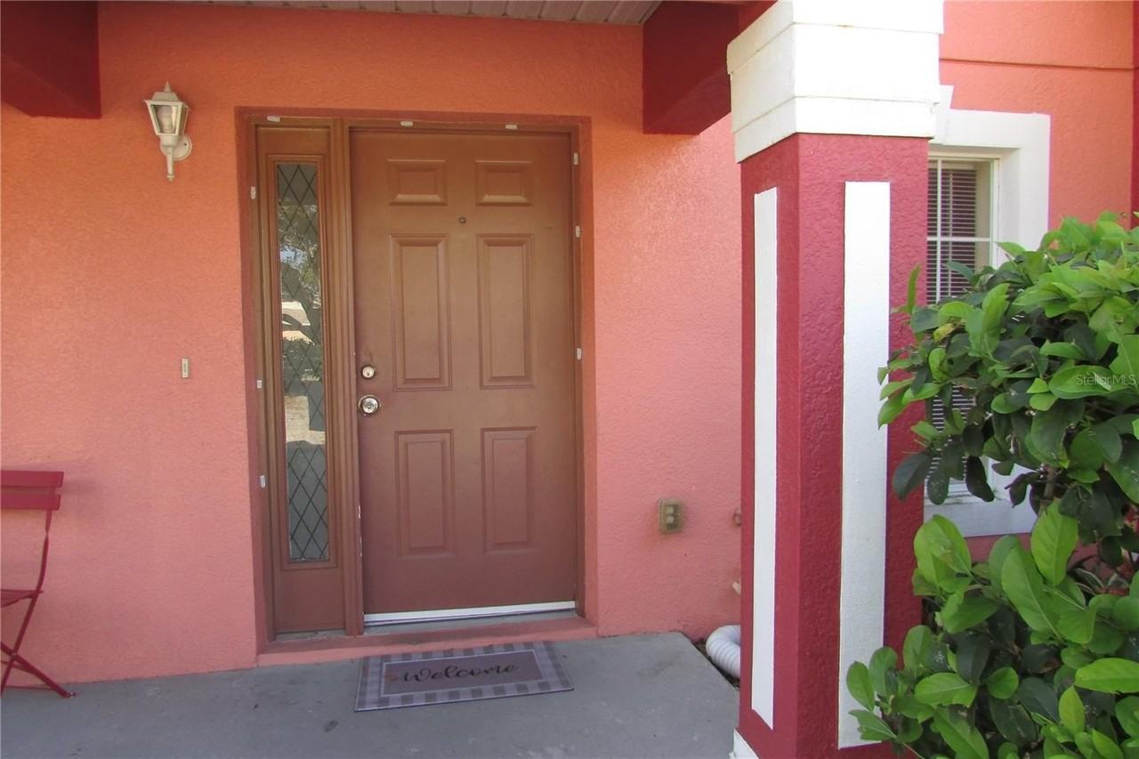 261 Autumn Ln #4 - Photo 2 of 15