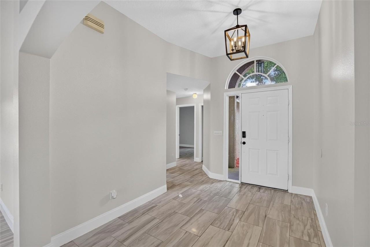 1434 Hatcher Loop Dr - Photo 3 of 50