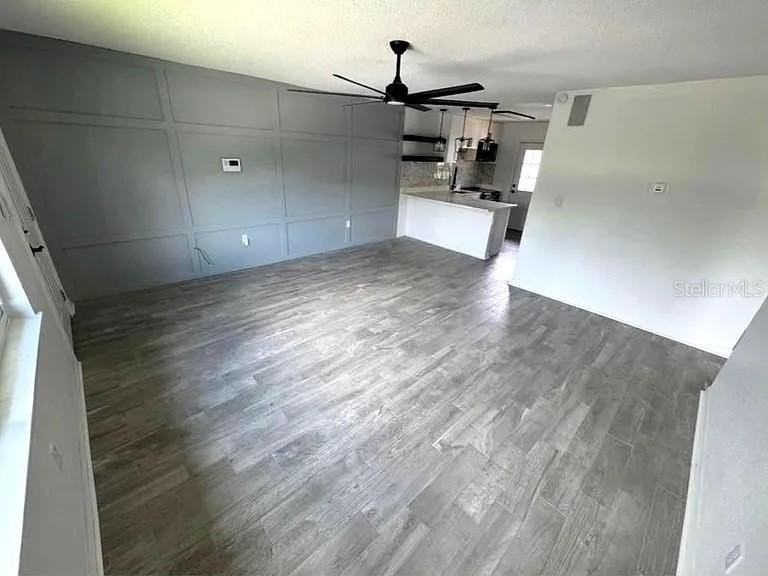 14516 Seaford Cir #201 - Photo 3 of 9