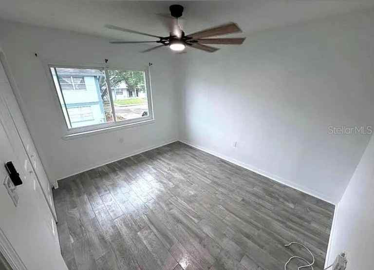 14516 Seaford Cir #201 - Photo 6 of 9