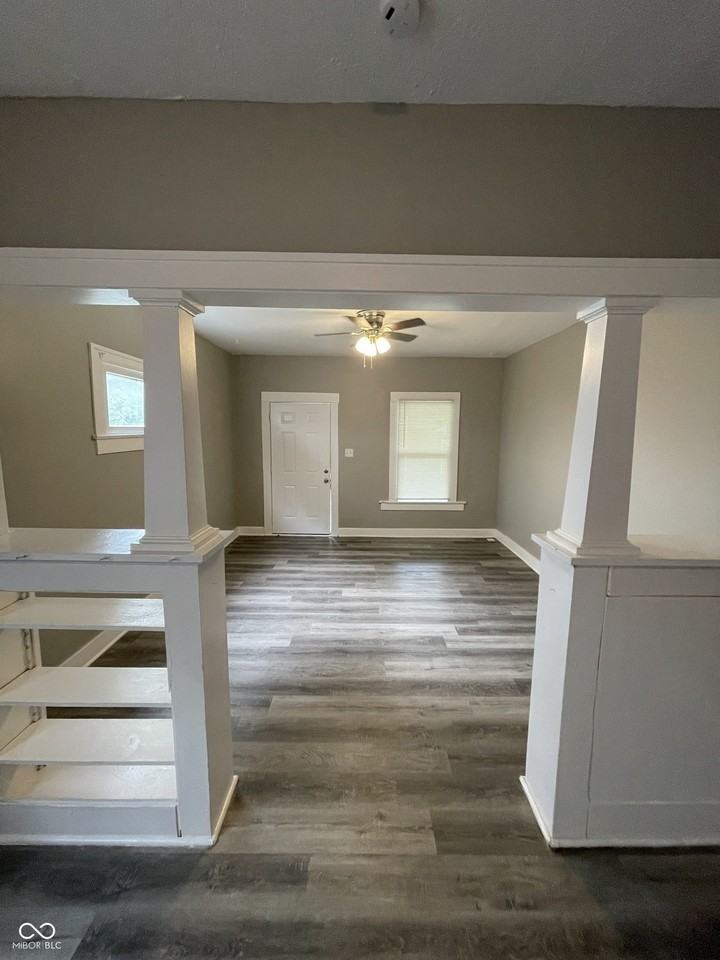 916 N Tuxedo St - Photo 4 of 16