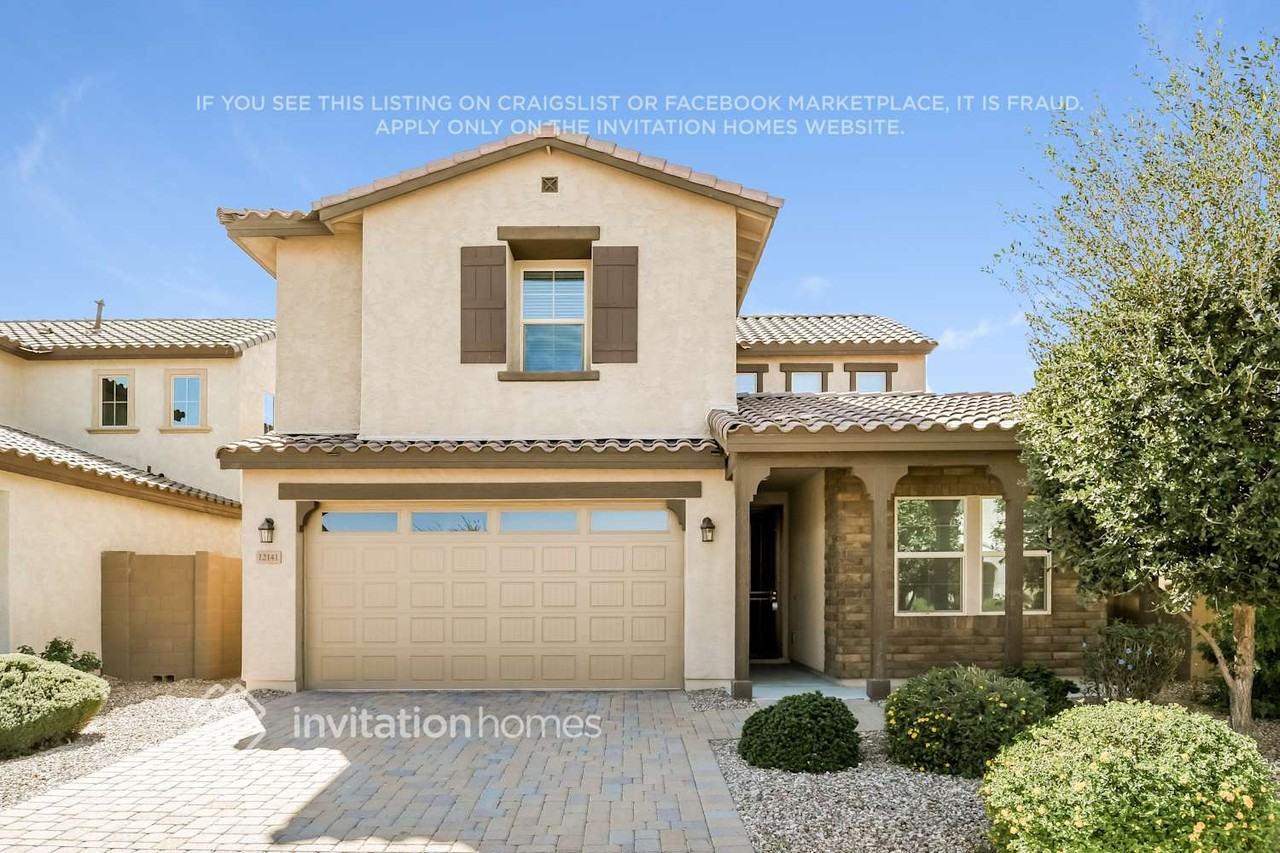 12141 W Desert Moon Way - Photo 2 of 16