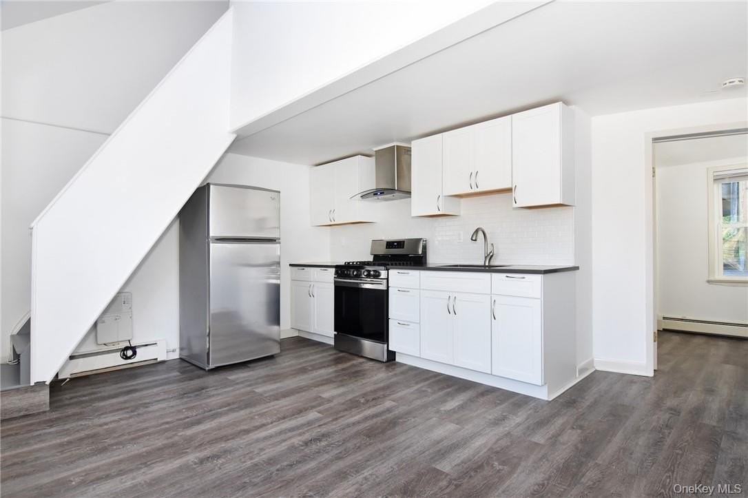 44 Ridge St #2 - Photo 5 of 16