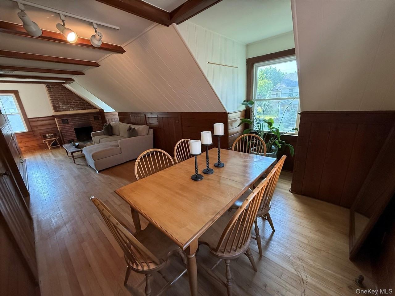 17 Harriman Ave #B - Photo 6 of 27