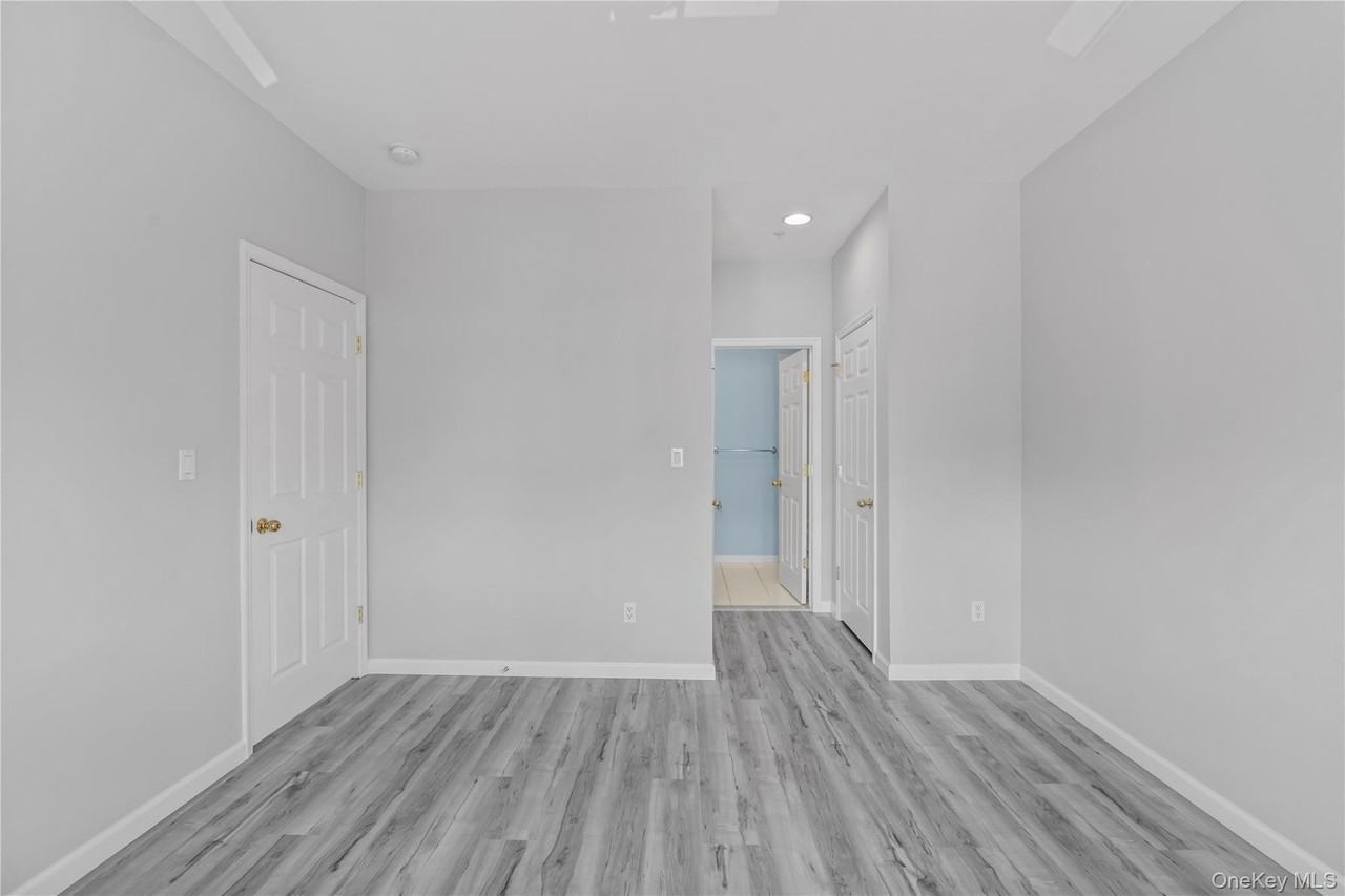 1410 Half Moon Bay Dr - Photo 5 of 24