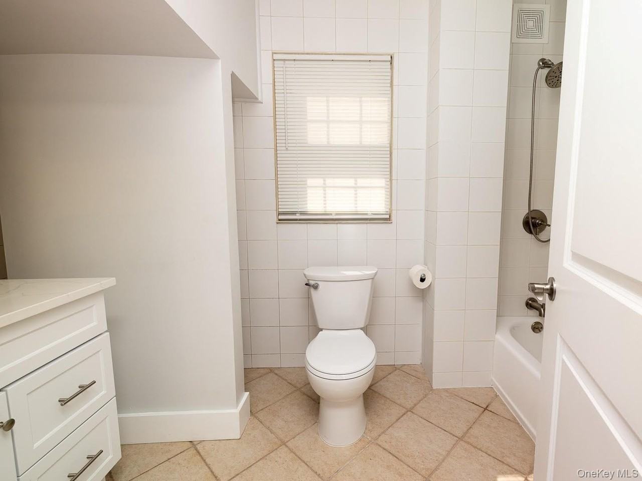 47 Wood St #1stFL - Photo 6 of 12