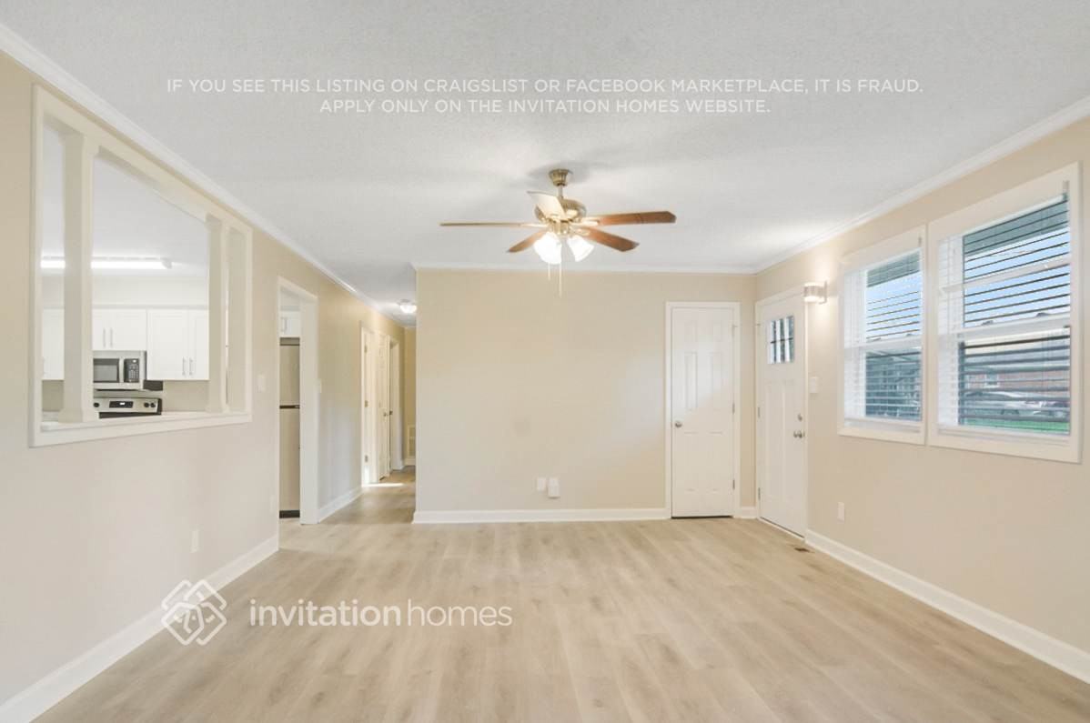 206 Park Ave - Photo 2 of 26