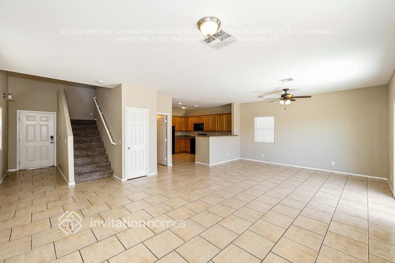10518 Ohrid Lake Ct - Photo 5 of 18
