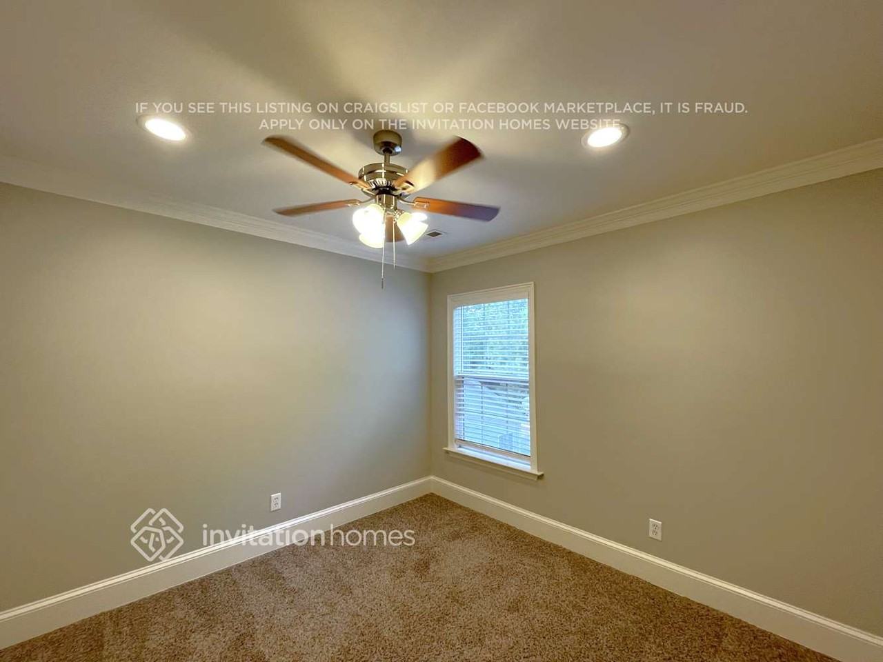 4702 Sedgelane Dr - Photo 6 of 12