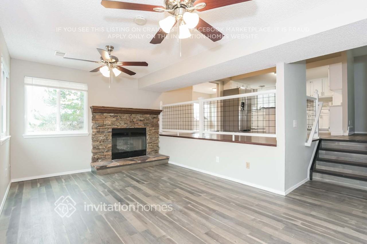 7838 Jared Way - Photo 4 of 16