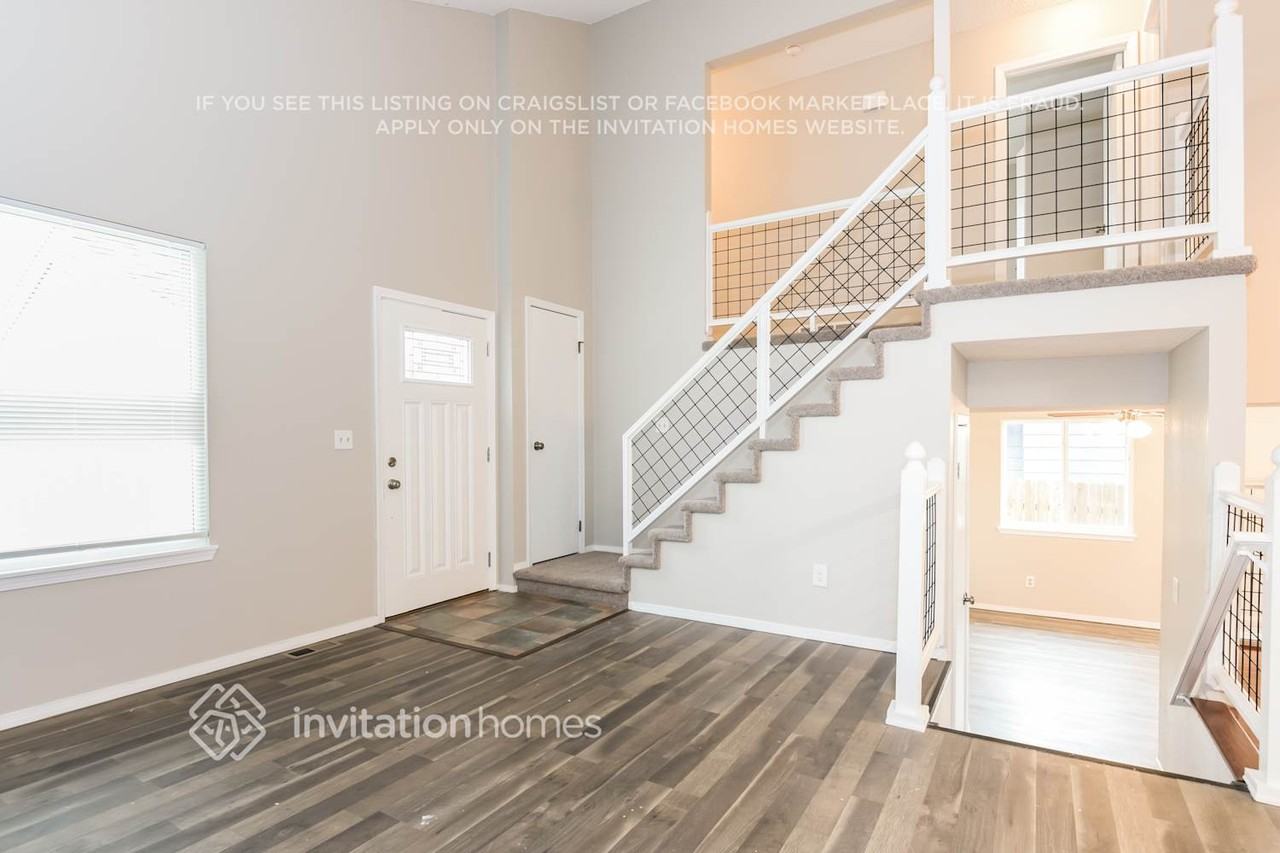 7838 Jared Way - Photo 5 of 16