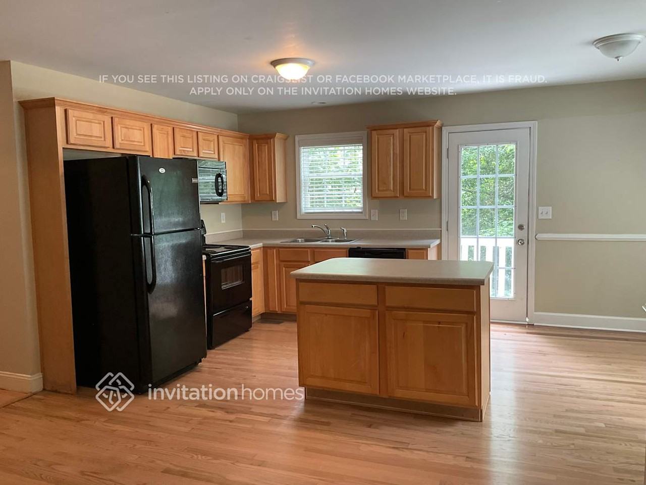 5389 Whiporwill Dr - Photo 2 of 10