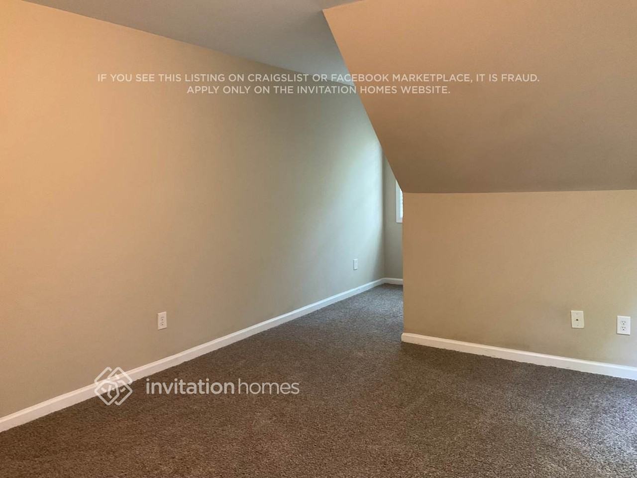 5389 Whiporwill Dr - Photo 5 of 10