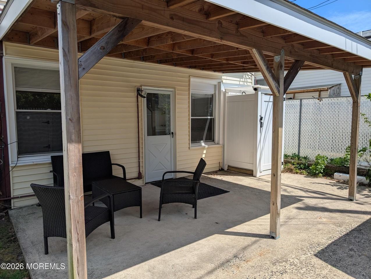 317 Mccabe Ave - Photo 2 of 17