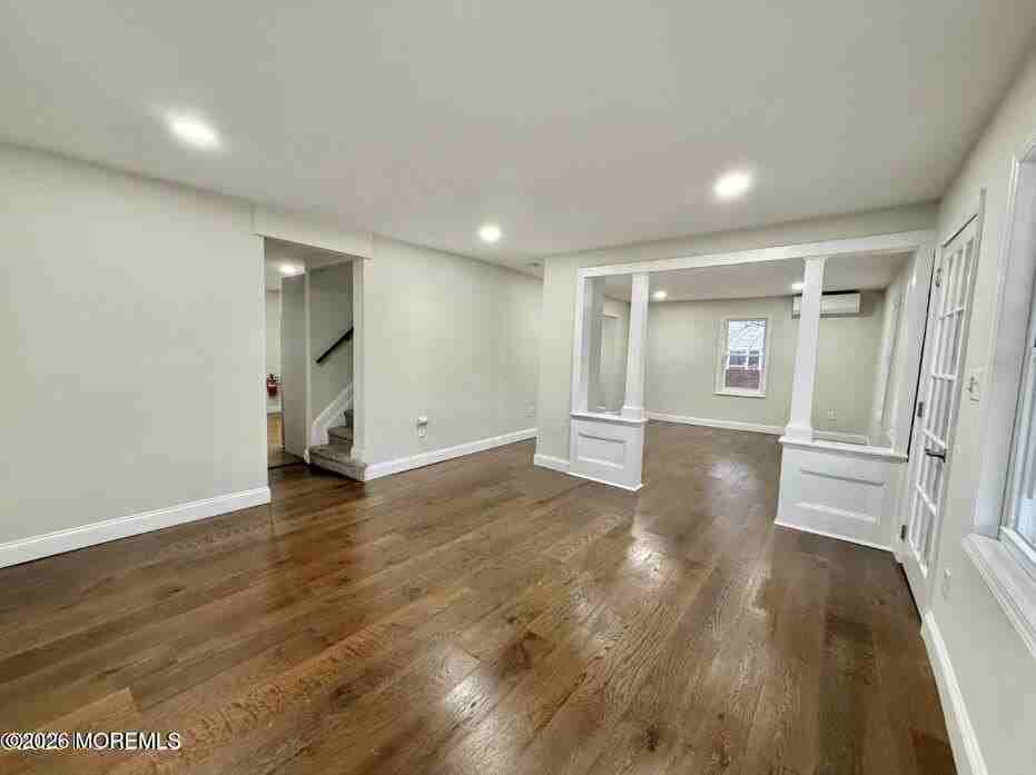 30 Maple Ave - Photo 5 of 20