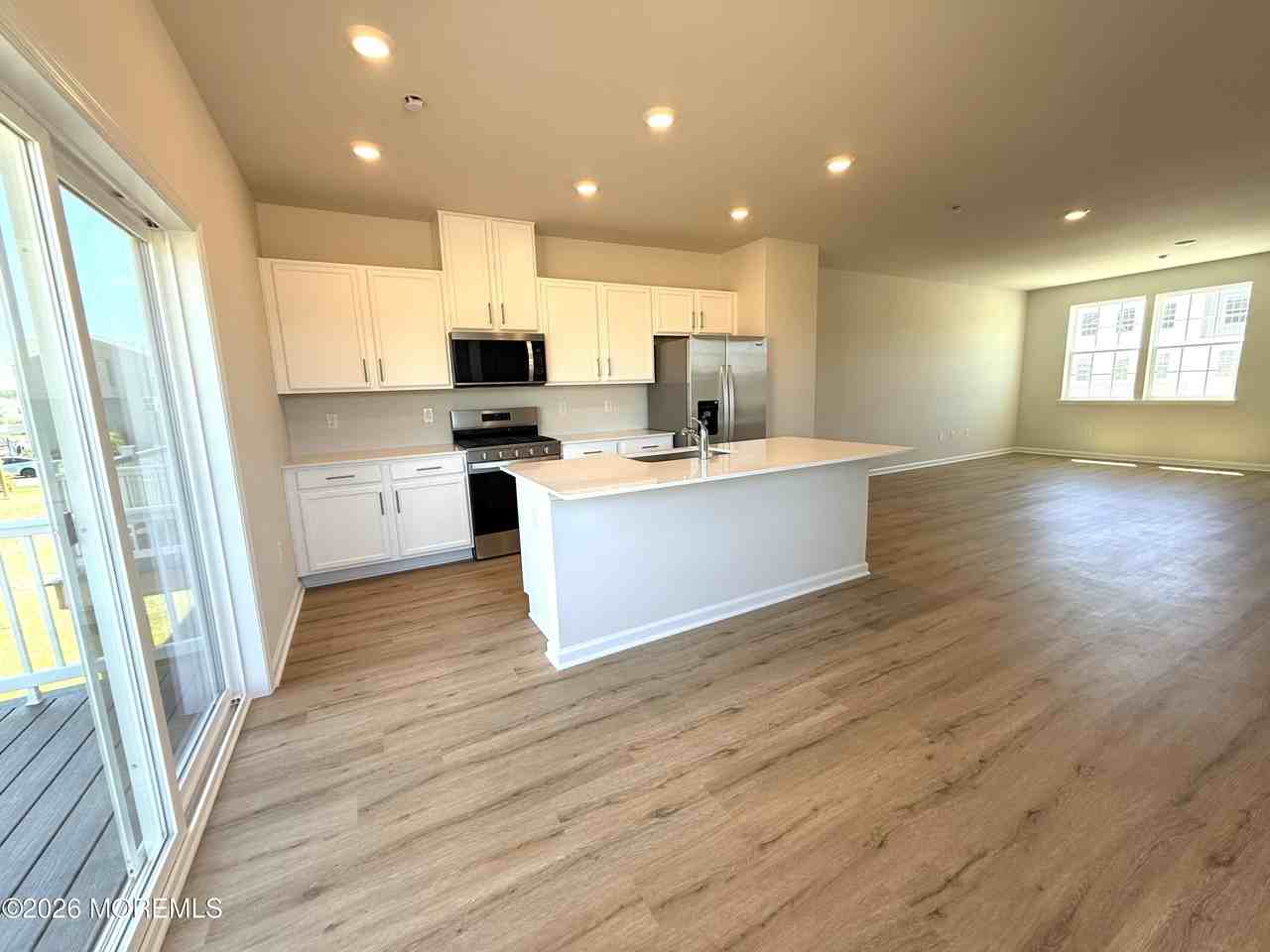 144 Gary Way - Photo 3 of 25