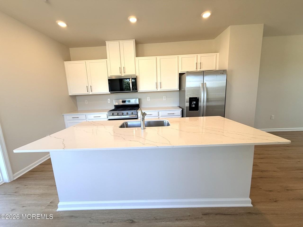 144 Gary Way - Photo 4 of 25