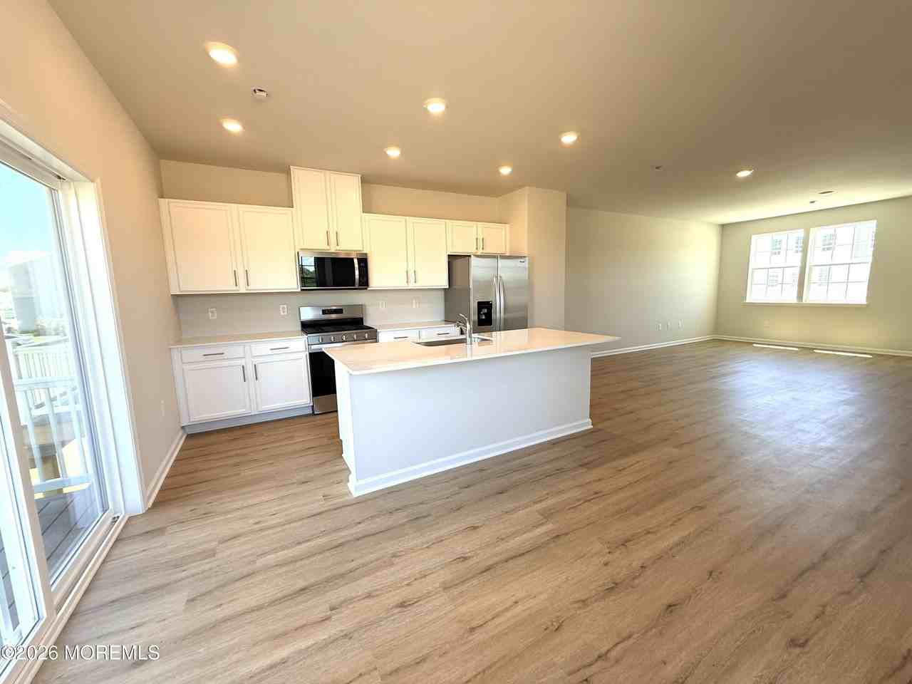 144 Gary Way - Photo 6 of 25