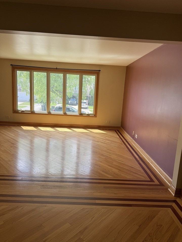 8841 N Chester Ave #3 - Photo 4 of 9