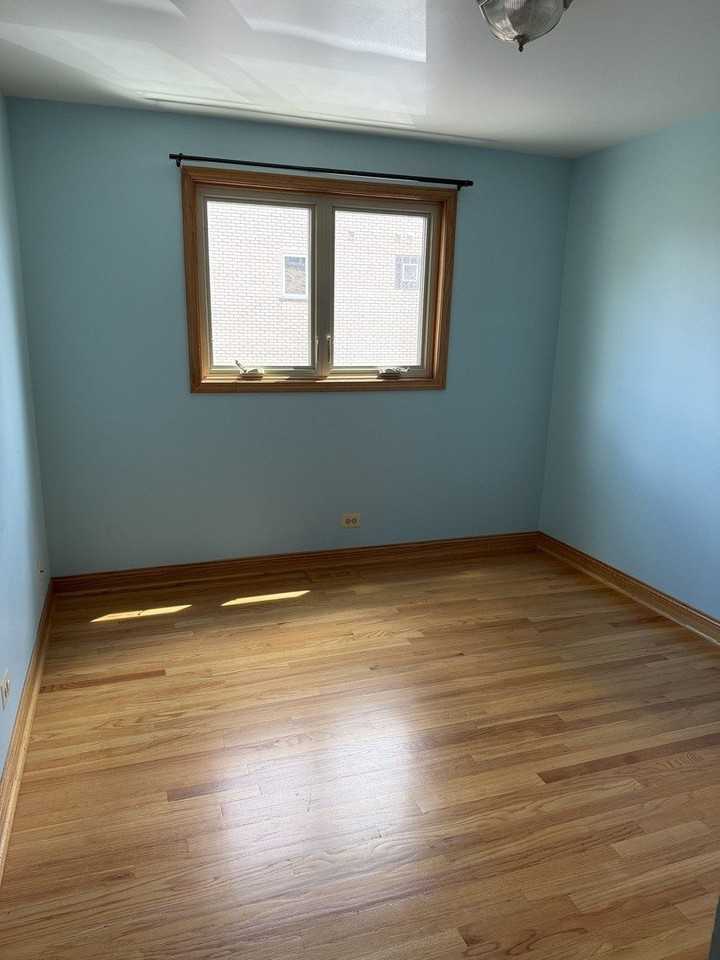 8841 N Chester Ave #3 - Photo 7 of 9