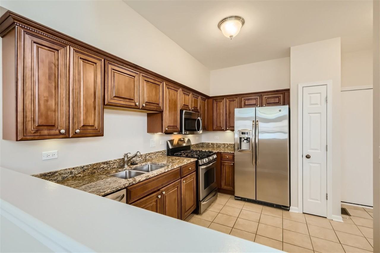 1 Charlotte Cir - Photo 3 of 11
