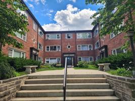 featured image of 1318 Central St #1N