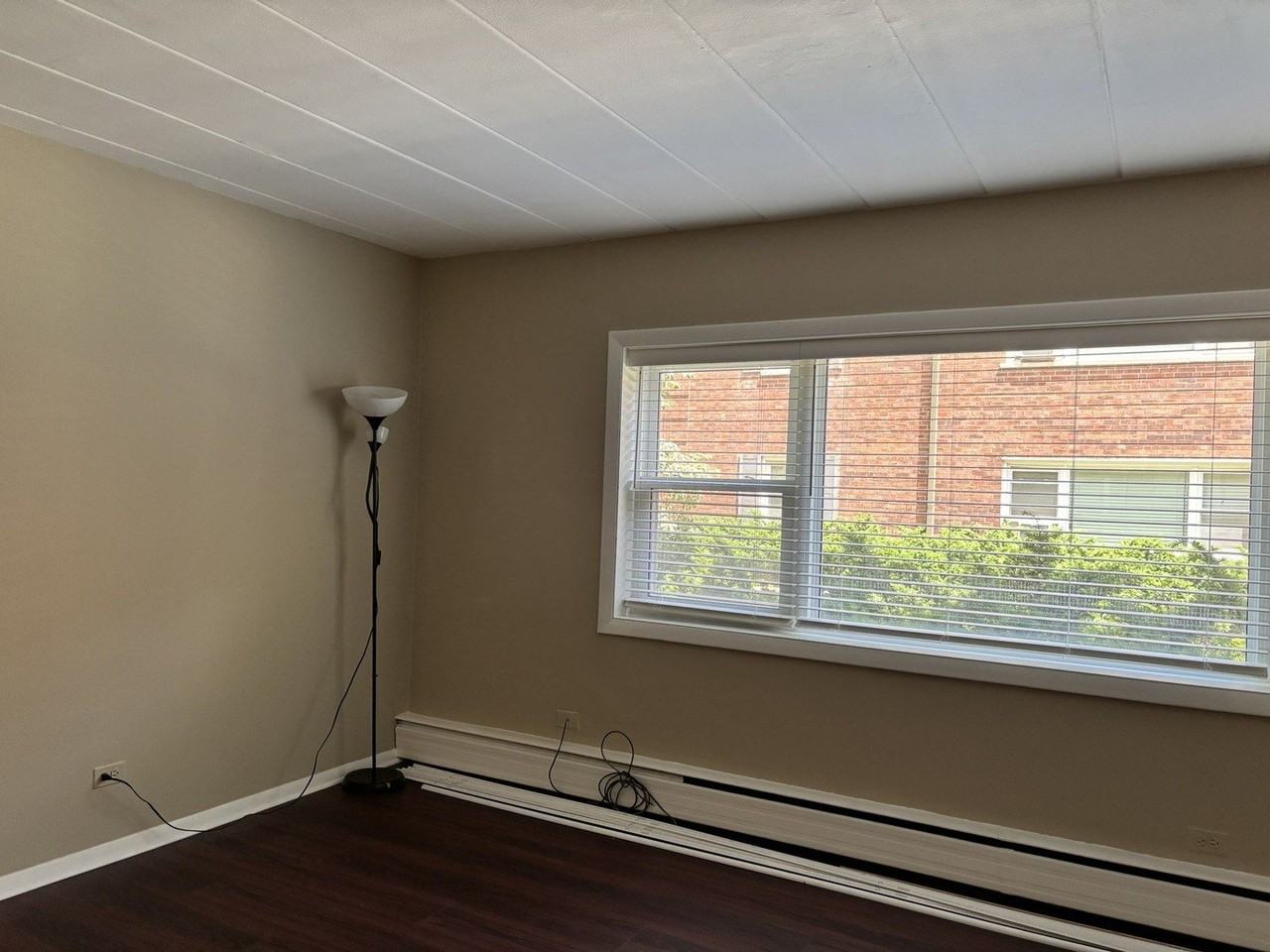 1318 Central St #1N - Photo 5 of 24