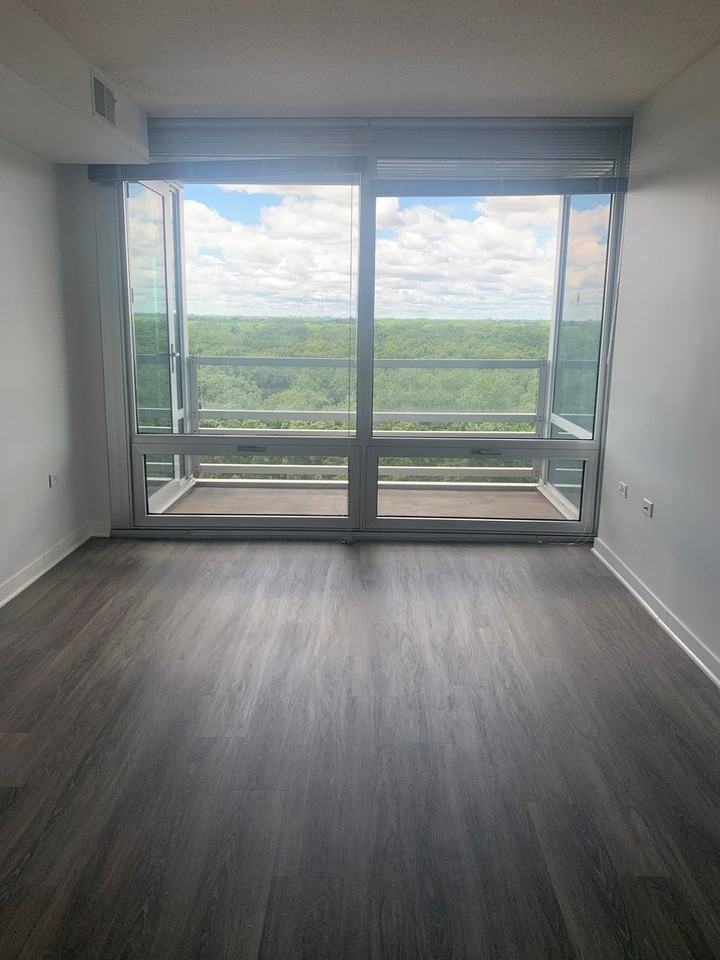 9655 Woods Dr #1208 - Photo 4 of 41