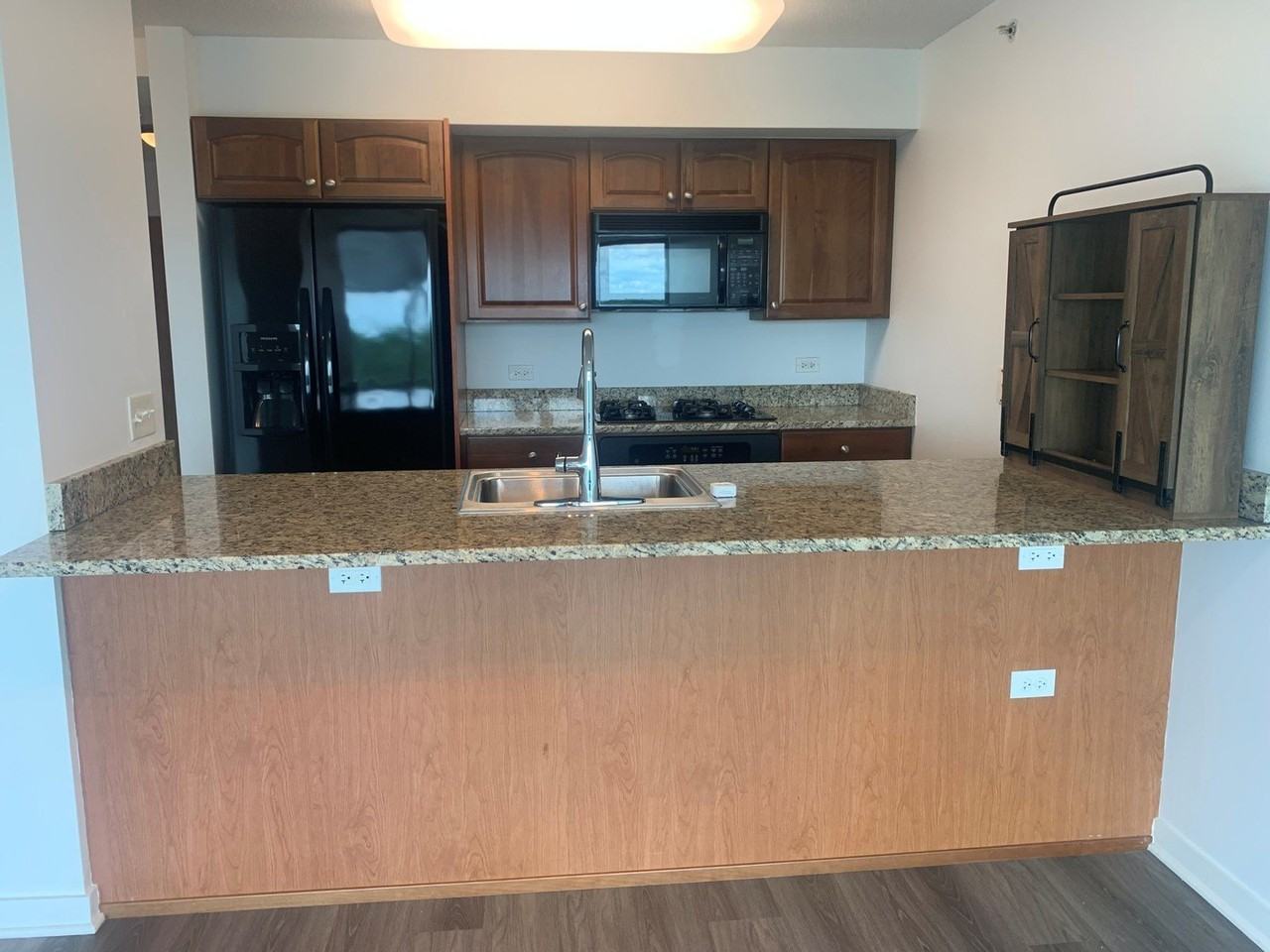 9655 Woods Dr #1208 - Photo 5 of 41