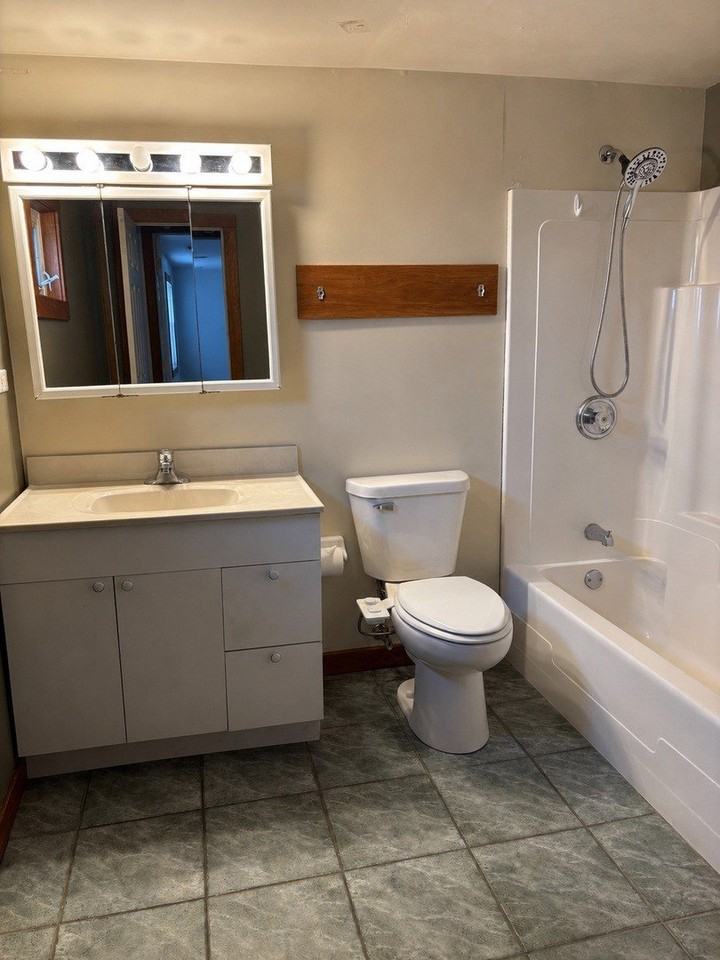 24136 W Lockport St #2 - Photo 7 of 10