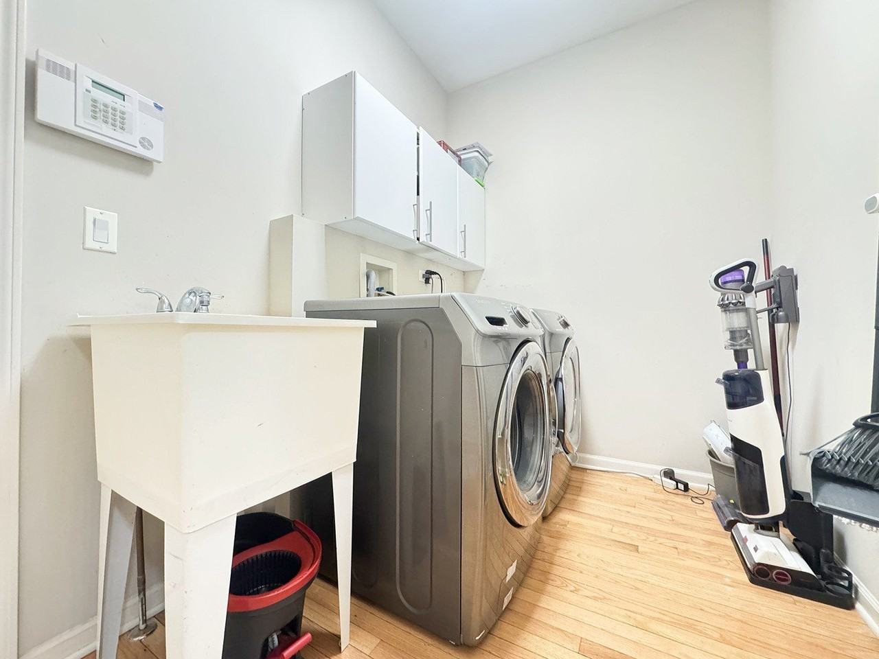 1320 Danada Ct - Photo 7 of 17