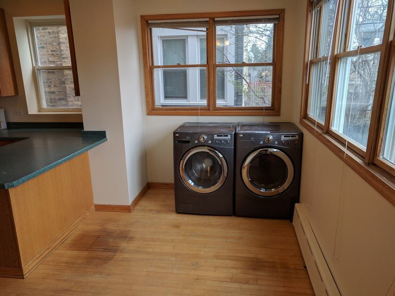 5147 W Cullom Ave #1 - Photo 6 of 6