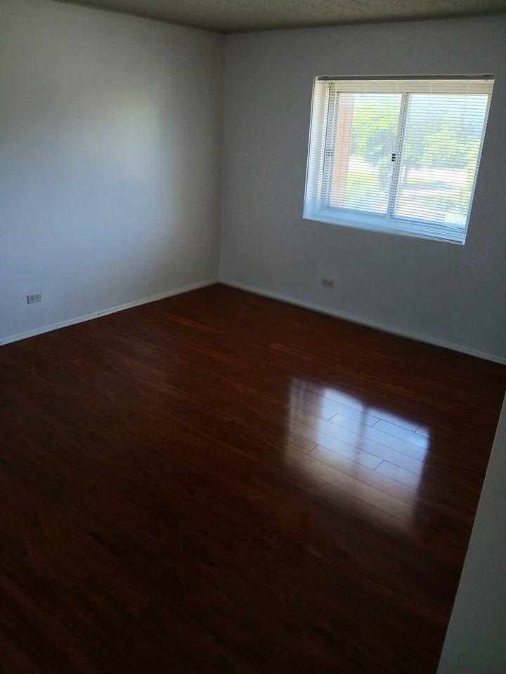 3223 W Parkway Dr #3A - Photo 6 of 17